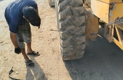 làm nhíp, thay tắc kê ô tô